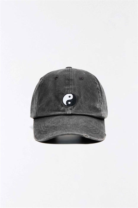 Кепка с вышивкой артикул 155471211