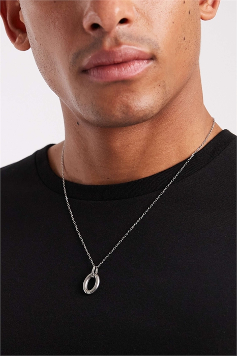 Ожерелье с овальным кулоном артикул 152381704