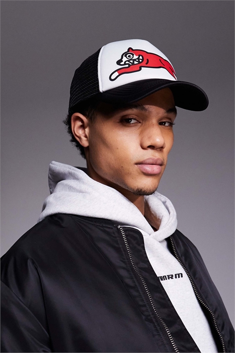 Бейсболка с изображением бегущей собаки и логотипом «Trucker» артикул 153121327