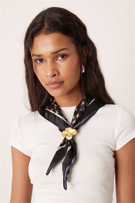 Шарф с абстрактным принтом артикул 151555502