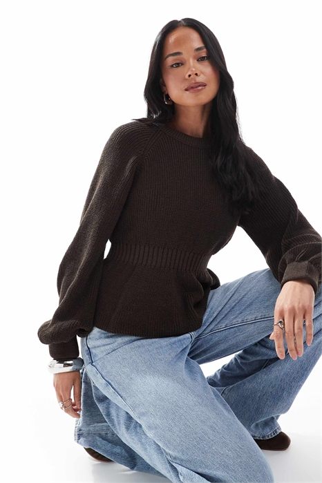 Свитер с пеплумом из трикотажа и затягивающейся талией артикул 149758455