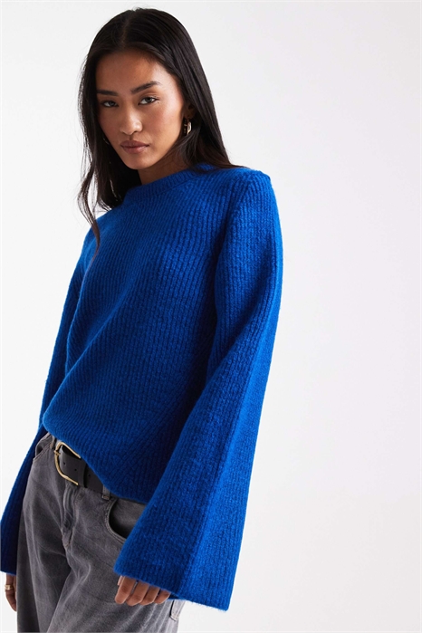 Свитер с круглым вырезом и рукавами-колокольчиками артикул 151702051