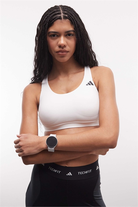 Спортивный бюстгальтер adidas Training Optime Essentials со средней степенью поддержки артикул 150043792