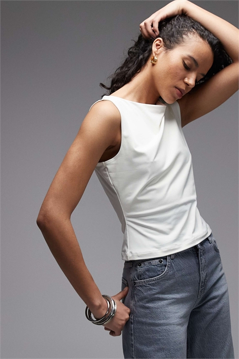 Топ с лодочным вырезом из полиамида артикул 152192251