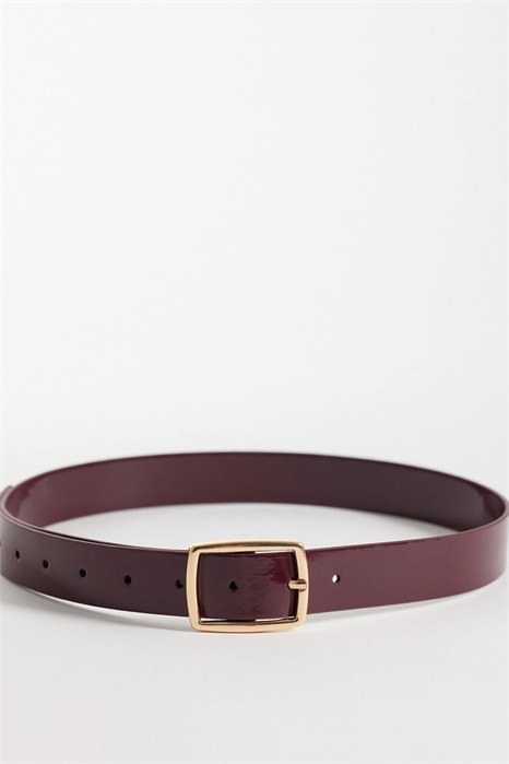 Пояс с квадратной пряжкой артикул 155515260