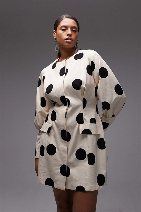 ASOS DESIGN: мини-платье с жесткой конструкцией и пуговицами в стиле блейзера для полных артикул 152865230