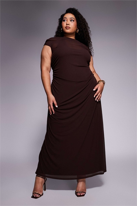 Двухслойное платье средней длины из сетчатого материала артикул 152417516