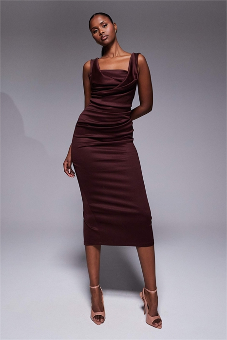 Платье-карандаш средней длины с квадратным вырезом и складками на груди артикул 149592047