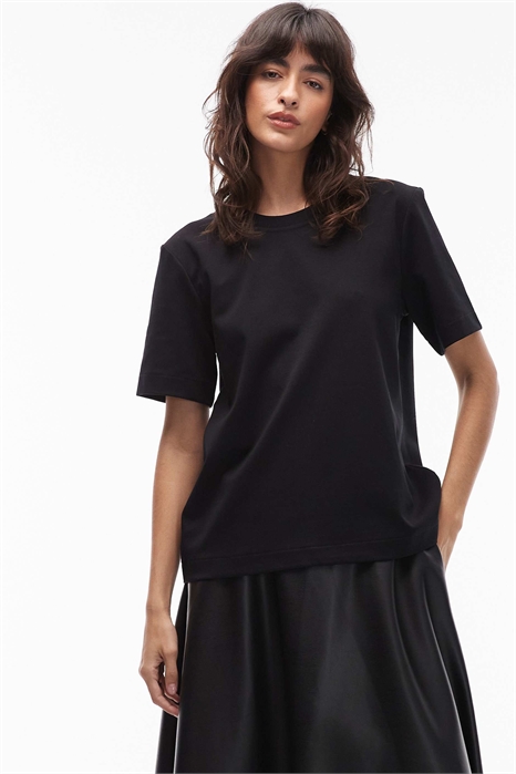 Футболка из плотного трикотажа артикул 138033573