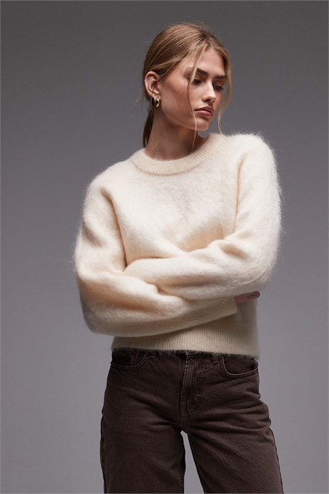 Свитер из смеси шерсти и мохера с объемными рукавами артикул 153017750