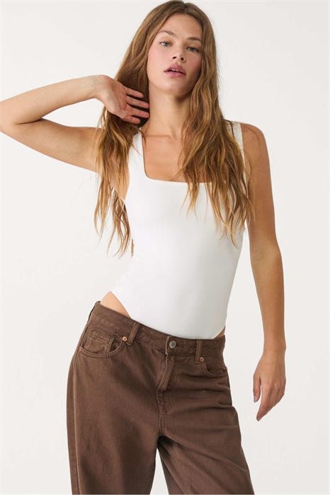 Боди из полиамида с квадратным вырезом артикул 149396797