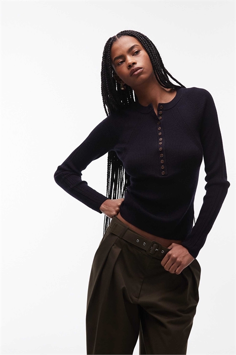 Футболка-хенли из чистой шерсти с ребристой вязкой артикул 154340378