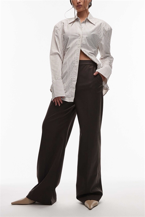 Брюки с узкими брючинами и эластичной резинкой на талии артикул 151746430