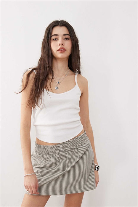 Топ с вырезом на груди артикул 144137696