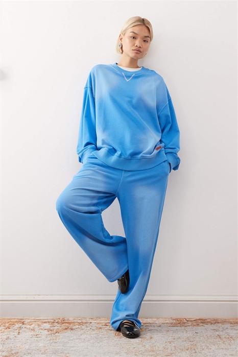 Светло-синяя кофта с красной нашивкой с логотипом co-ord артикул 149786121