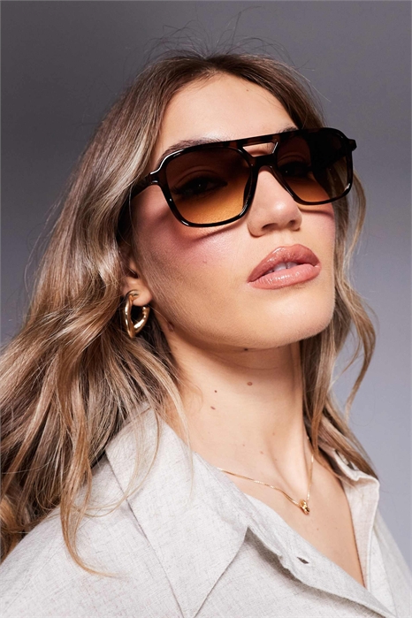 Авиаторские очки артикул 139676970