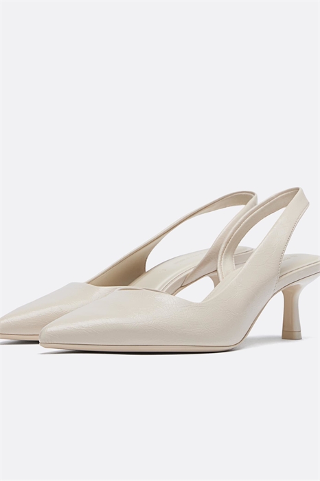 Простые туфли на высоком каблуке артикул 155222285