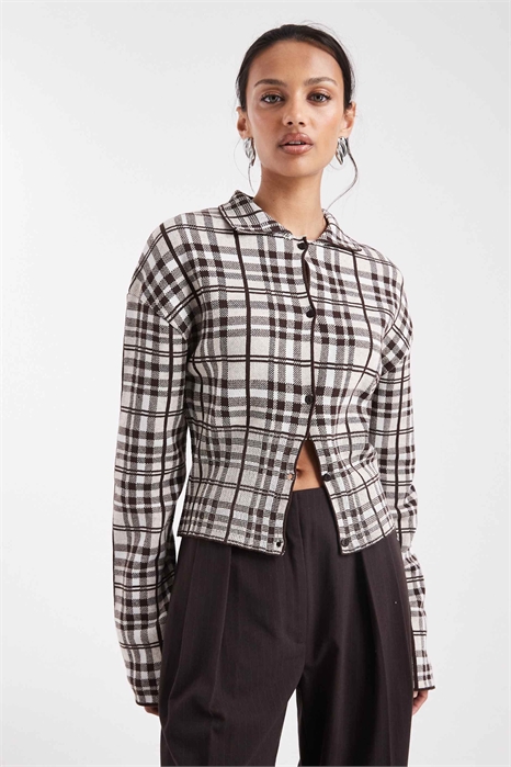 Топ с вязаной пуговицей артикул 153153176