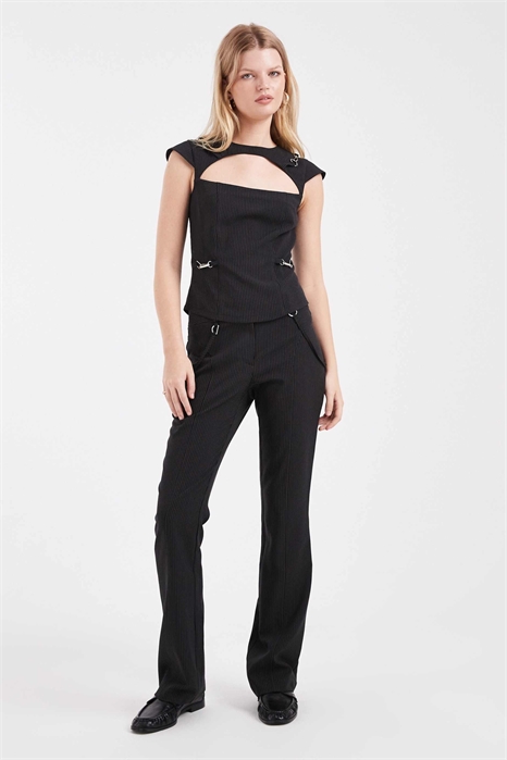 Брюки с пряжкой в тон, с тонкими полосками co-ord артикул 149429866