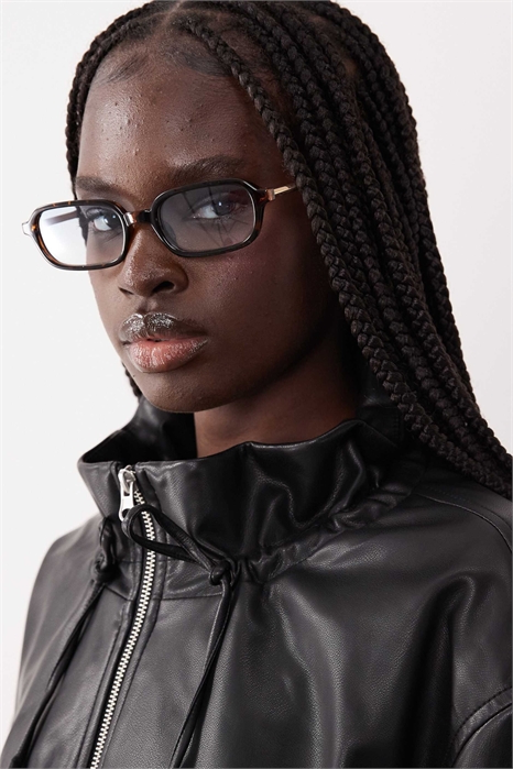 Узкие квадратные солнцезащитные очки артикул 152936266