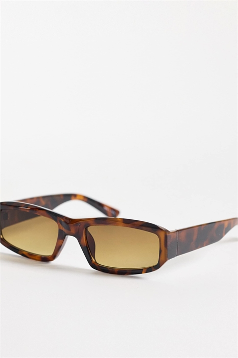 Солнцезащитные очки прямоугольной формы артикул 154694225