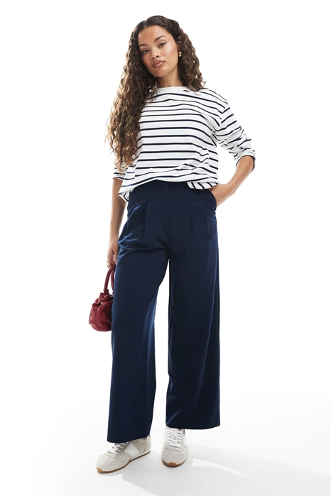 Брюки с широкими брючинами, сшитые на заказ артикул 142512012