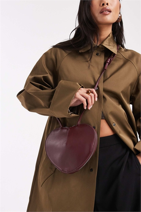 Сумка через плечо в форме сердца артикул 149135469