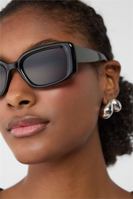 Солнцезащитные очки прямоугольной формы артикул 149273874