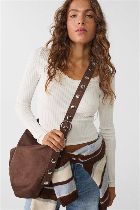 Сумка-ведро из искусственной замши с ремешком артикул 148588927