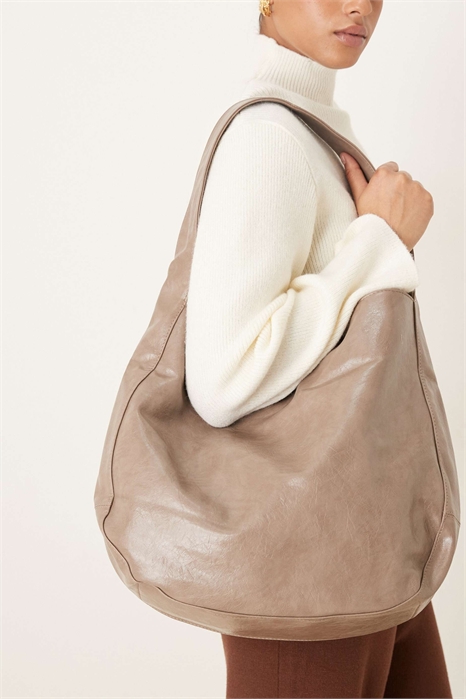 Сумка-тоут с вырезом артикул 148296977