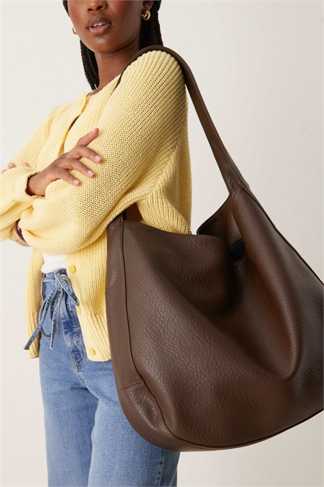 Сумка-тоут с вырезом артикул 148296825