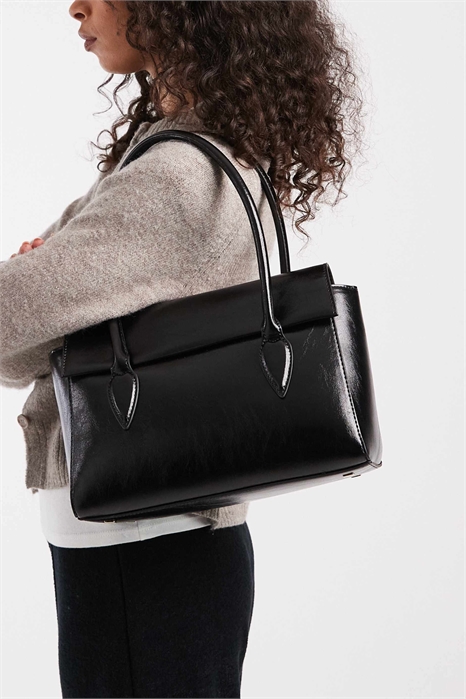 Сумка через плечо с жесткой конструкцией артикул 152941953