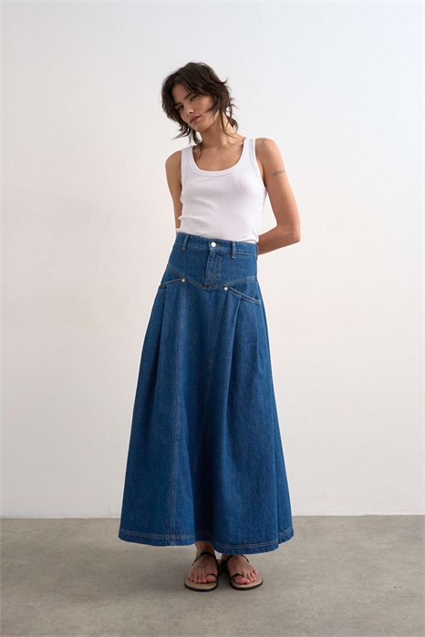 Макси-юбка из денима с плиссированной вставкой артикул 155004478