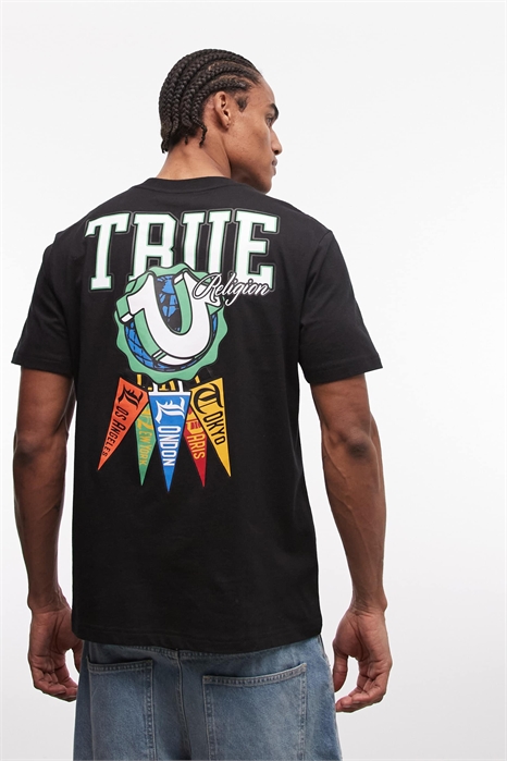 Футболка с вымпелами артикул 155706282