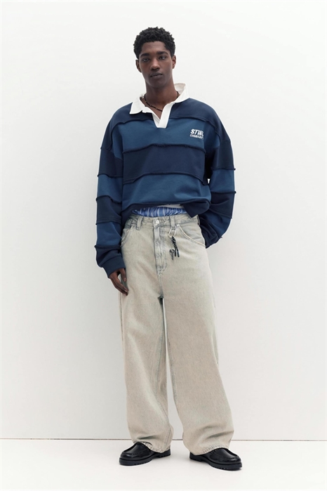 Джинсы-багги с вышивкой артикул 156249802