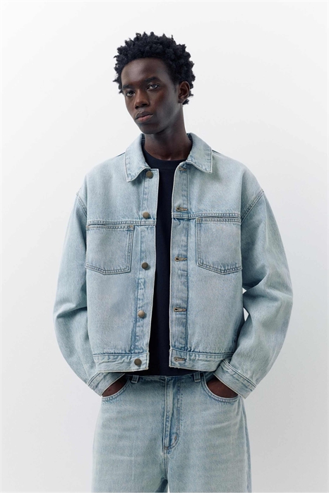 Джинсовая куртка в стиле «тракер» артикул 155588593