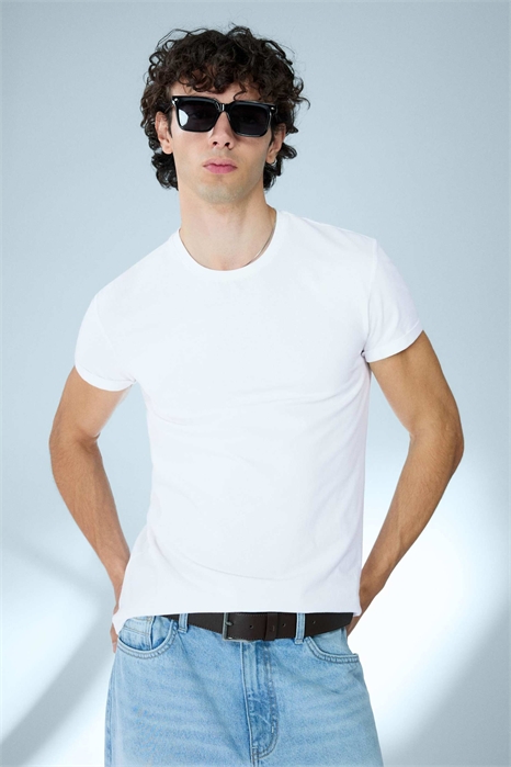 Футболка с короткими рукавами, которые можно закатать артикул 155588095