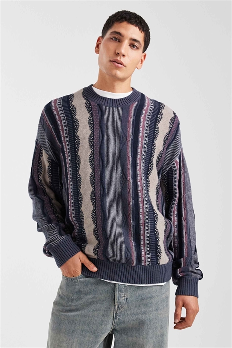 Винтажный свитер с косой вязкой артикул 154314223