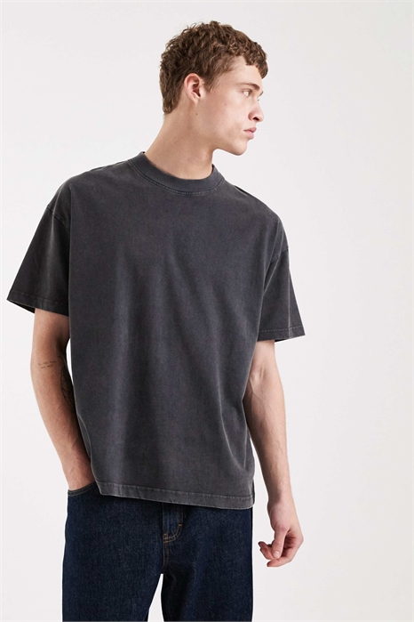 Футболка большого размера из ткани плотностью 240 г/м² с эффектом «кислотной стирки» артикул 152194163