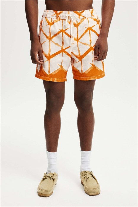 Простой короткий артикул 149602467