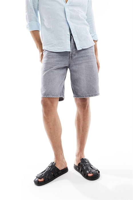 Джинсовые шорты прямого кроя артикул 147589654