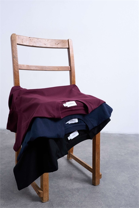 Набор из 3-х футболок свободного кроя артикул 150750750