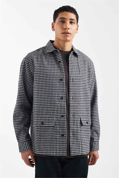 Рубашка в клетку свободного кроя артикул 149246619