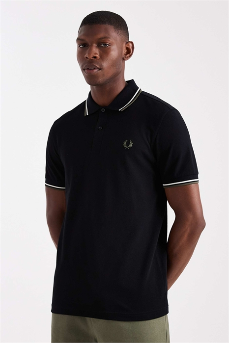 Поло с двумя отворотами артикул 150203242