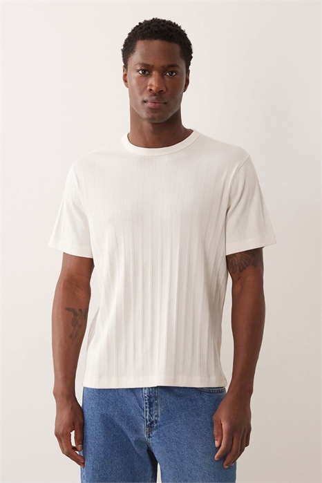 Футболка с ребристой текстурой премиум-класса артикул 155541497