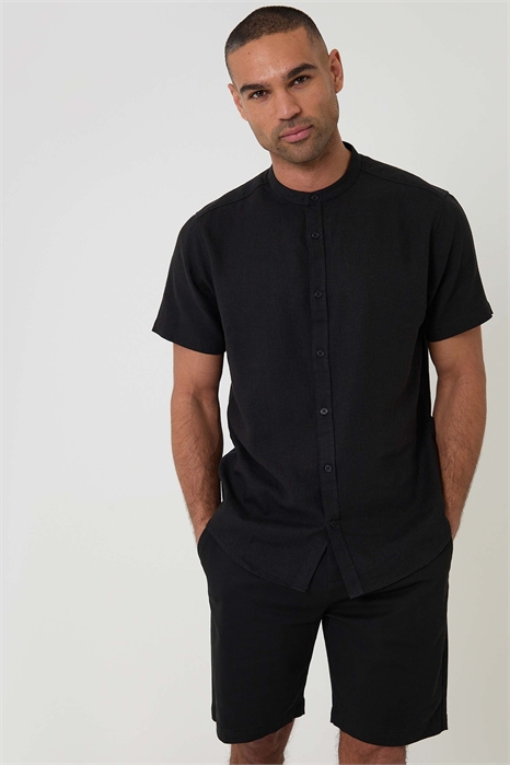 Рубашка с коротким рукавом из смесовой ткани с льняным эффектом и воротником «под дедушку» артикул 155739901