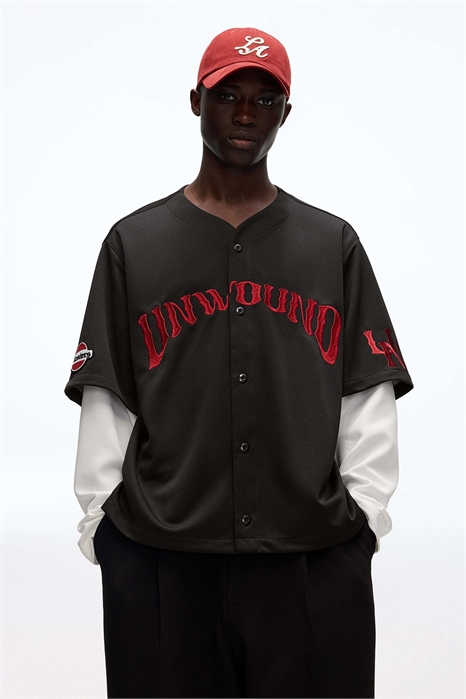 Рубашка прямого кроя с двойными рукавами и вышивкой артикул 155657047