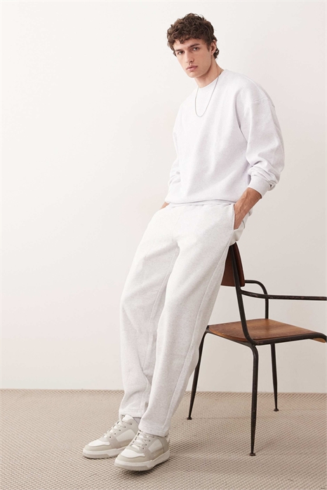 Джоггеры свободного кроя артикул 150590626