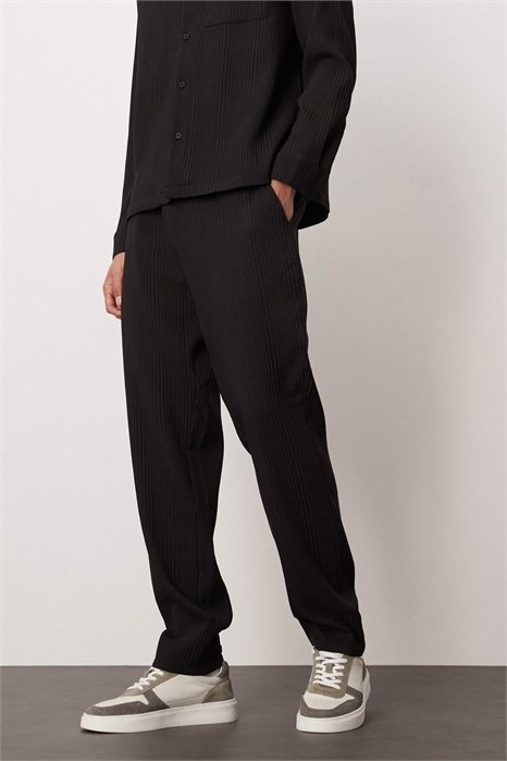 Брюки-плиссе с зауженным кроем co-ord артикул 150429458