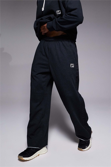 Джоггеры Heritage Dri-FIT артикул 147141892